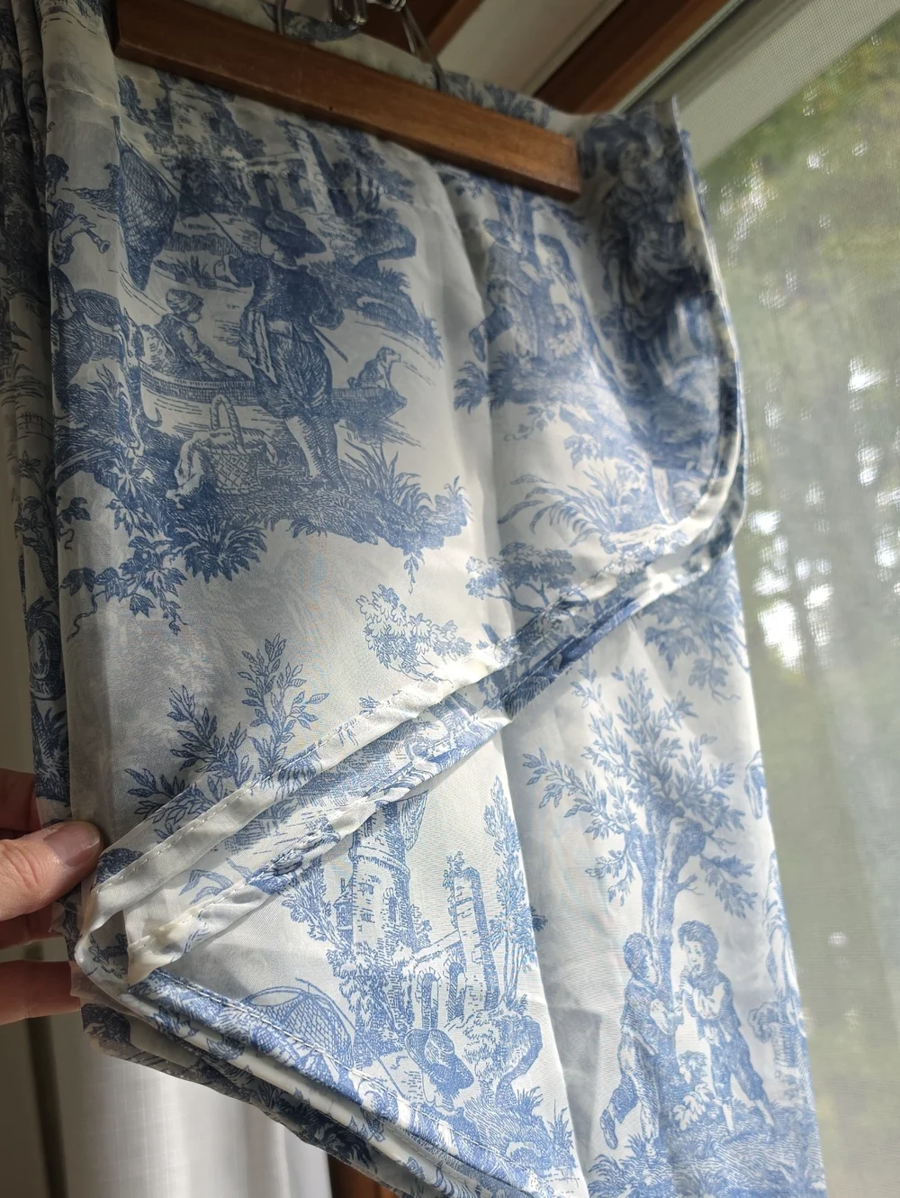 Waverly Blue Toile Valance Set Window Treatment with Tassel Classic